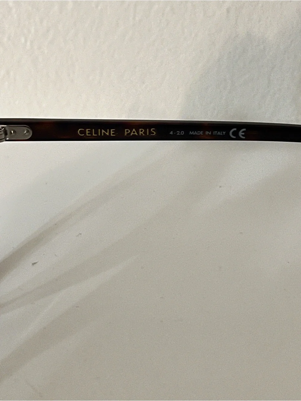 Celine timeless round